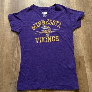 NFL Team Apparel Minnesota Vikings T shirt Size M